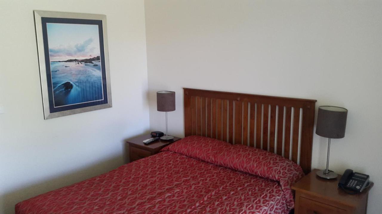 נולונבוי Walkabout Lodge מראה חיצוני תמונה